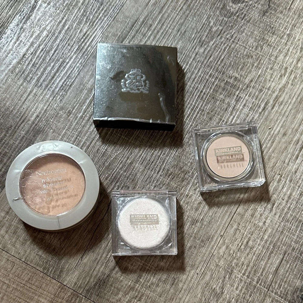 Kirkland Signature Neutral Makeup Set